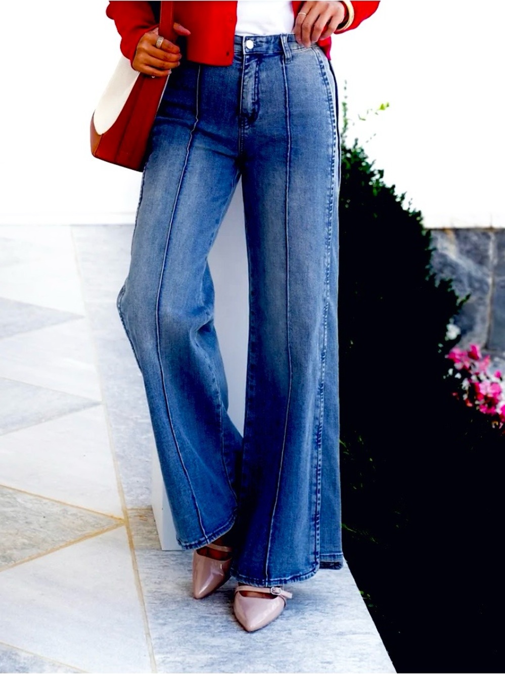 Saige Wide-Leg Jeans, front seaming, comfort waistband size 11